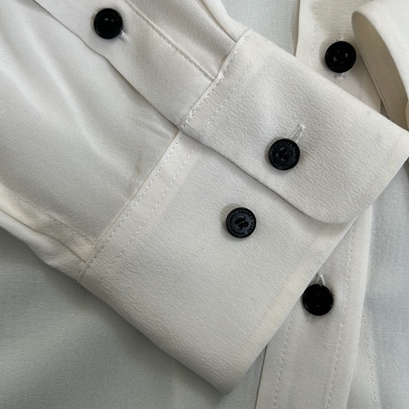 Andrew Marc Silk Blouse - Picture 3 of 5